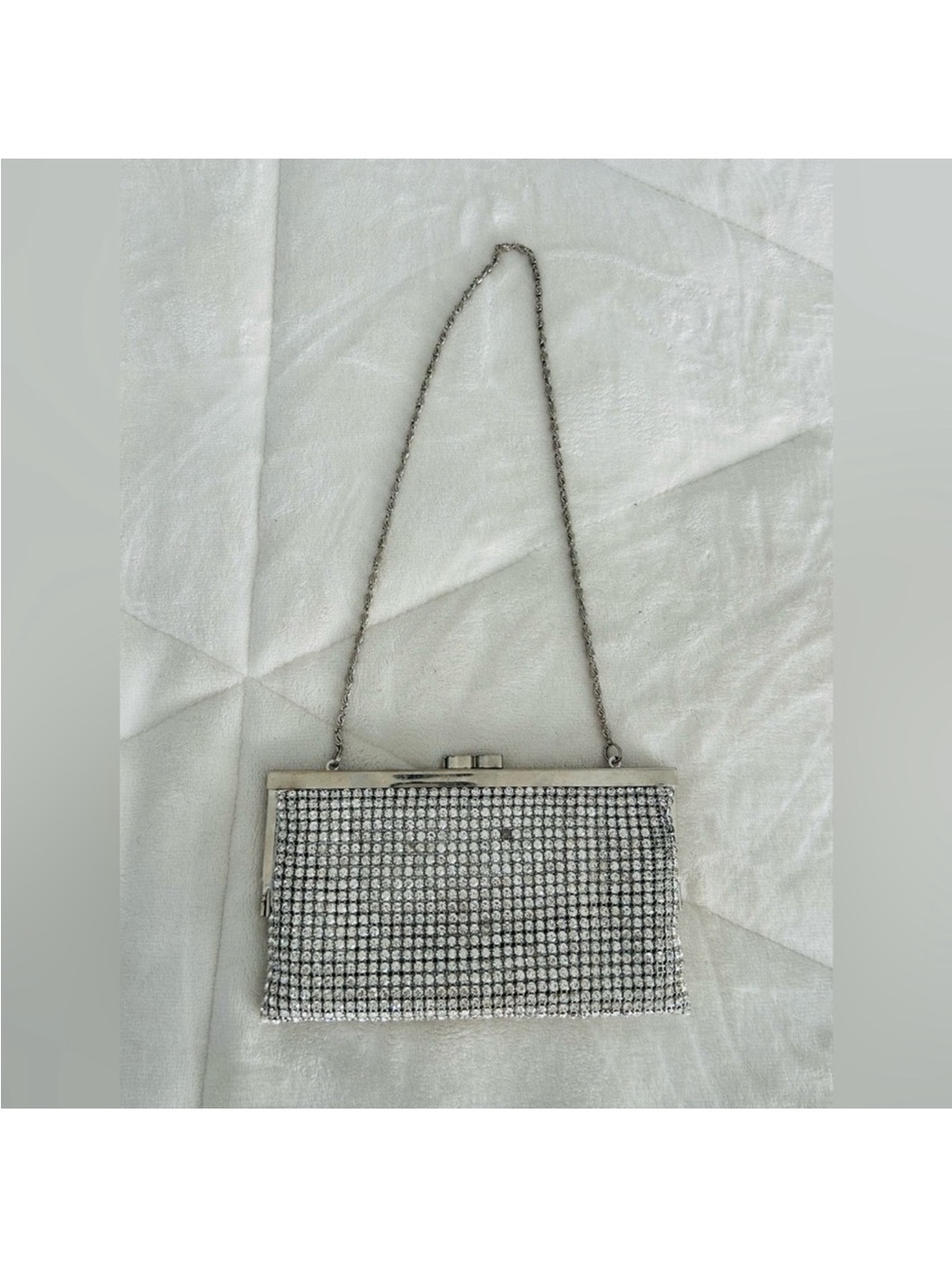 ISABELIA ADAMS Clutch